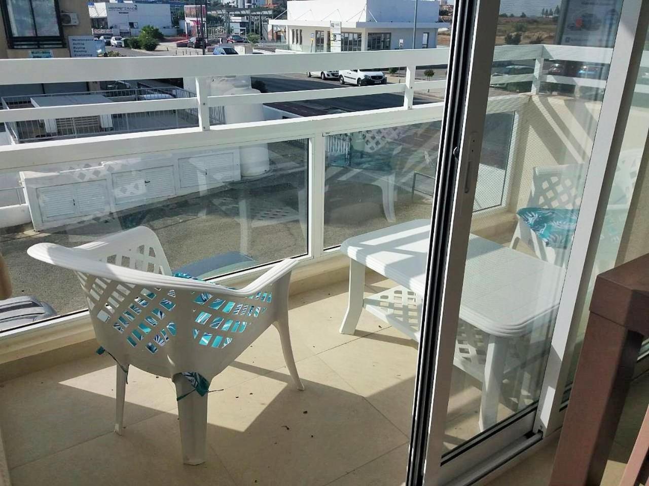 16 Sandy Beach لارنكا المظهر الخارجي الصورة